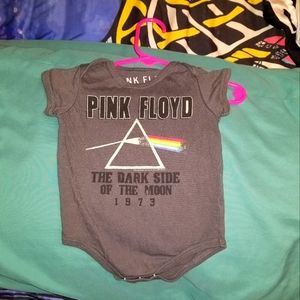 🦚3/$20🦚Pink Floyd onesie